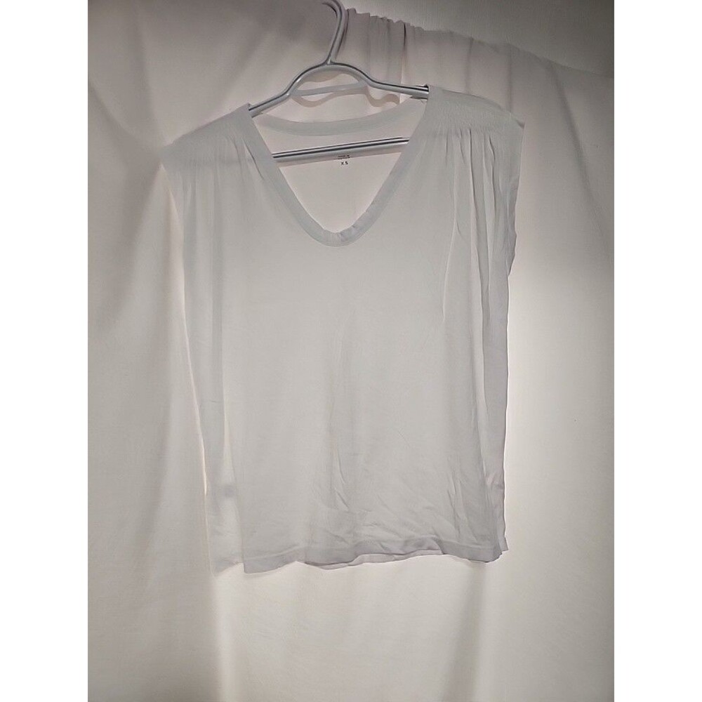 Women Loft Size X-Small Lightweight White Sleeveless T-shirt